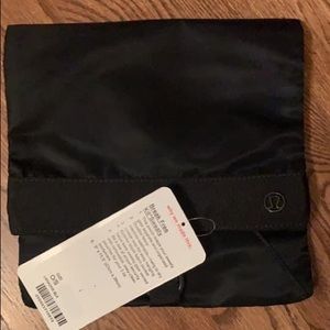 Lululemon toiletry bag